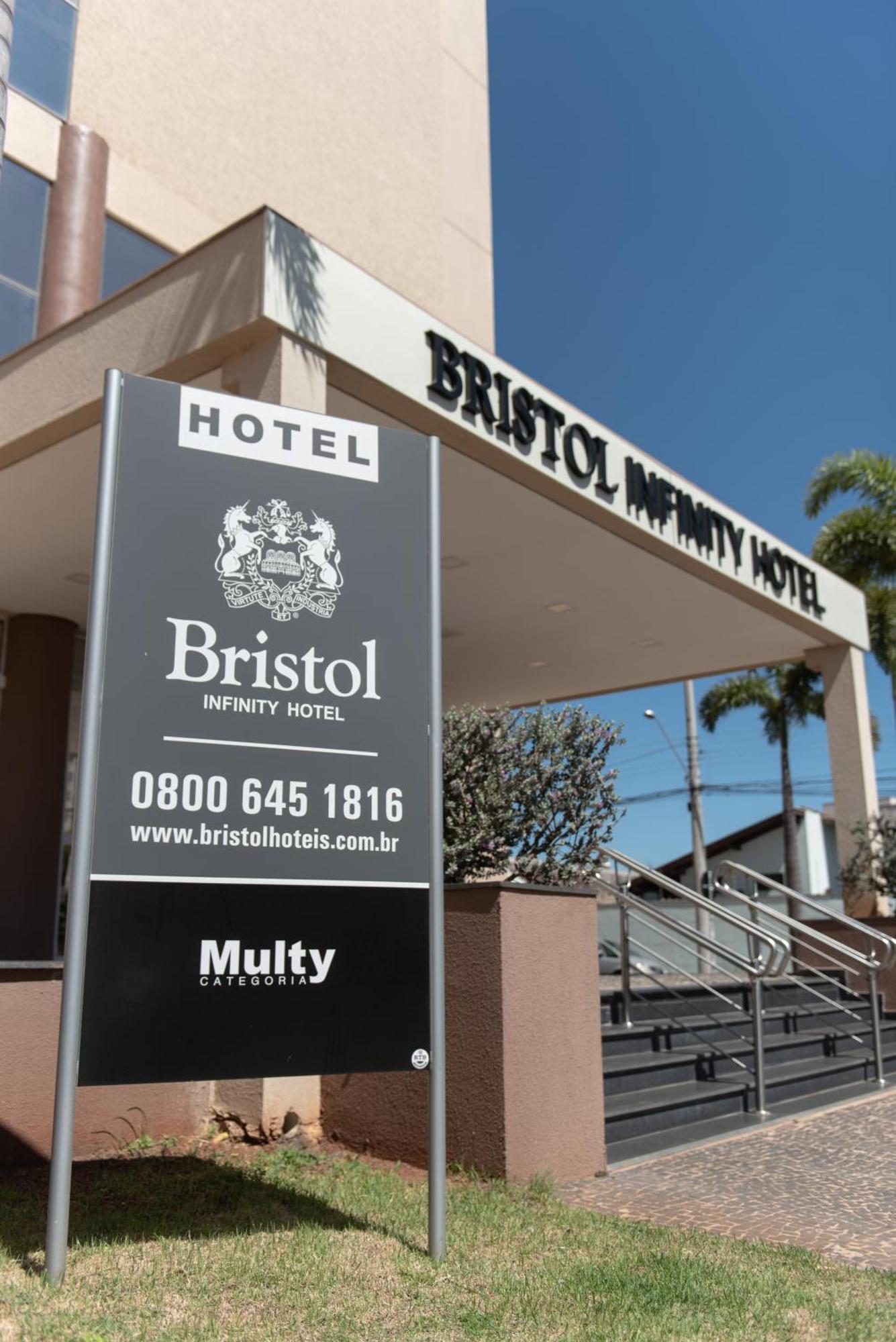 Hotel Bristol Infinity Rio Claro Extérieur photo